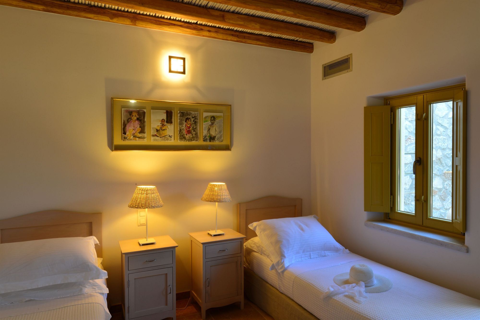 Pleiades Eco Houses Vothon Bagian luar foto
